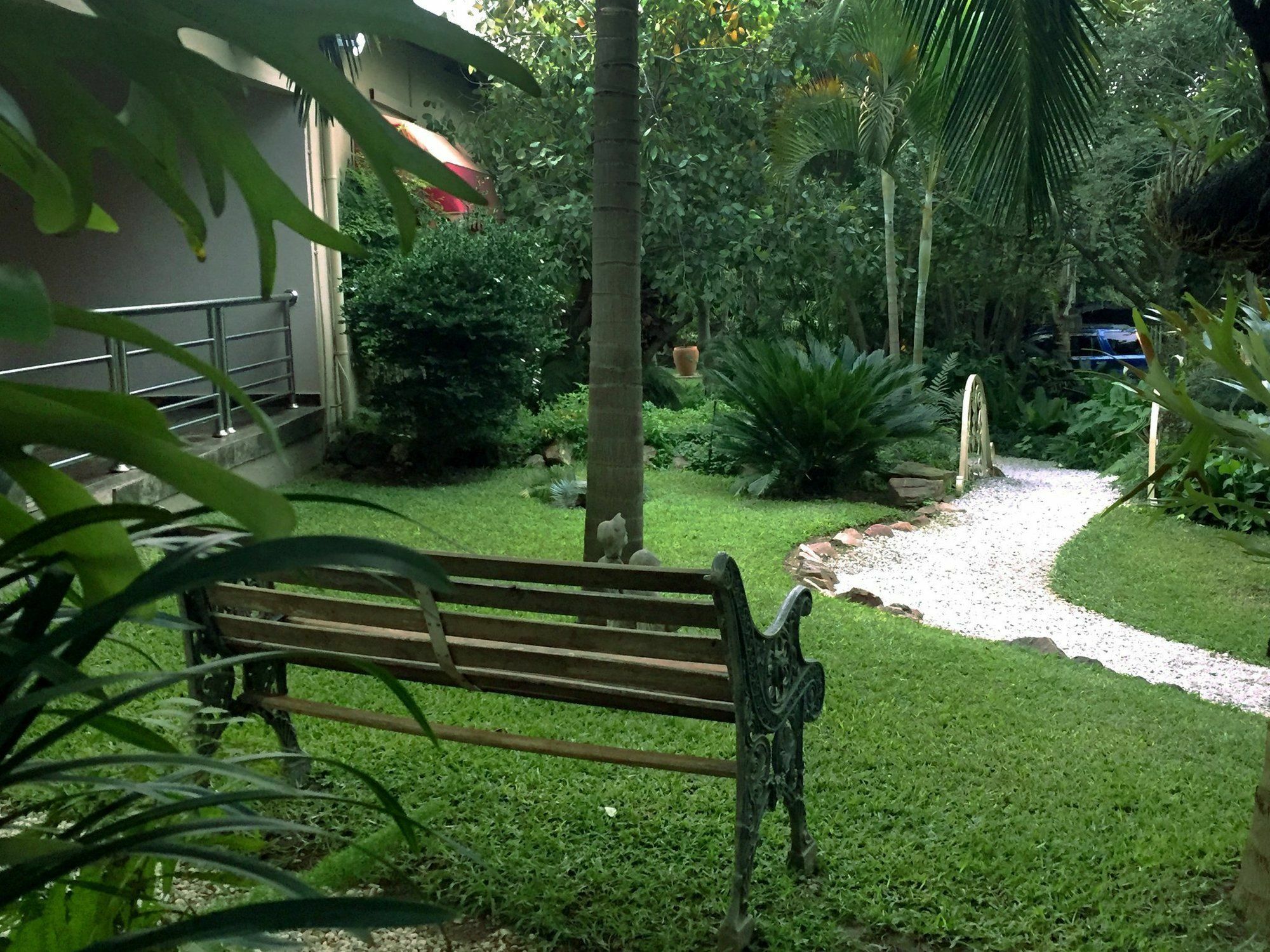 Palmwood Lodge Lusaka Exterior photo