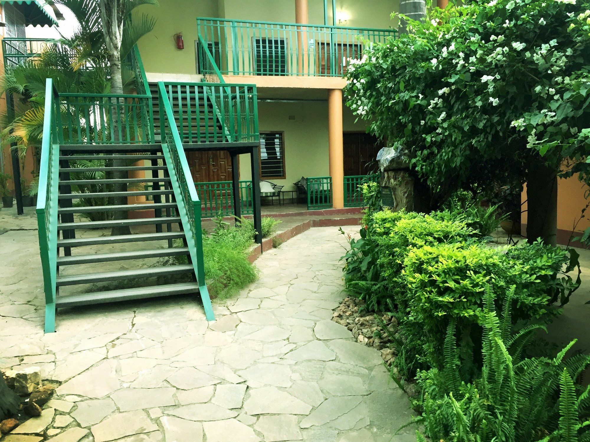 Palmwood Lodge Lusaka Exterior photo